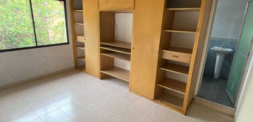 ARRIENDO CASA DÚPLEX EN SANTA LUCIA