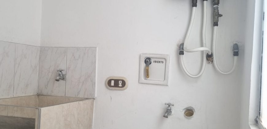 ARRIENDO APARTAESTUDIO EN SANTA MÓNICA