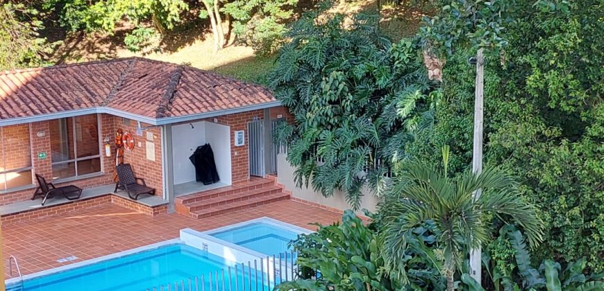ARRIENDO APARTAMENTO EN LA LOMA DEL INDIO