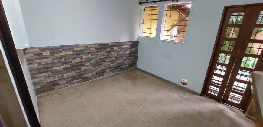 ARRIENDO CASA DÚPLEX EN BELÉN LA PALMA