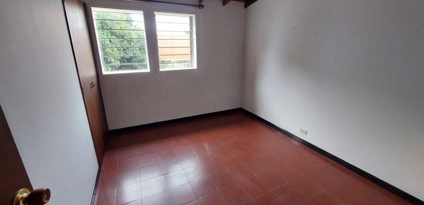 ARRIENDO CASA DÚPLEX EN BELÉN LA PALMA