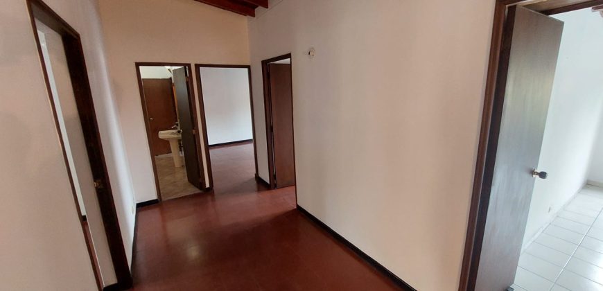 ARRIENDO CASA DÚPLEX EN BELÉN LA PALMA