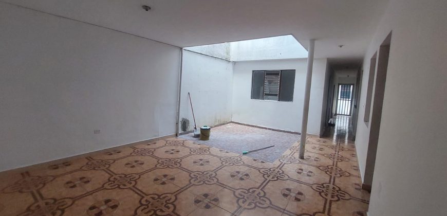 ARRIENDO CASA EN SAN JAVIER