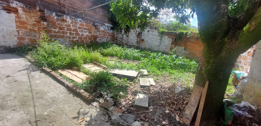 ARRIENDO CASA EN SAN JAVIER