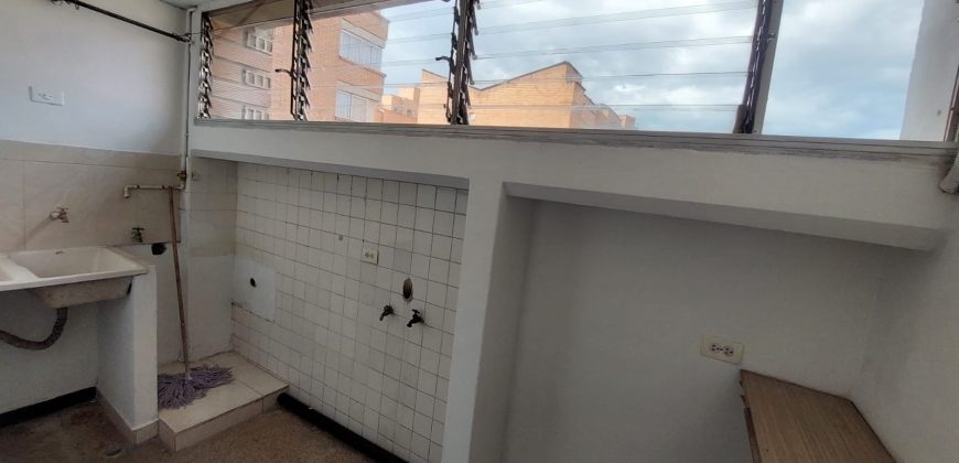 Vendo Apartamento en la América