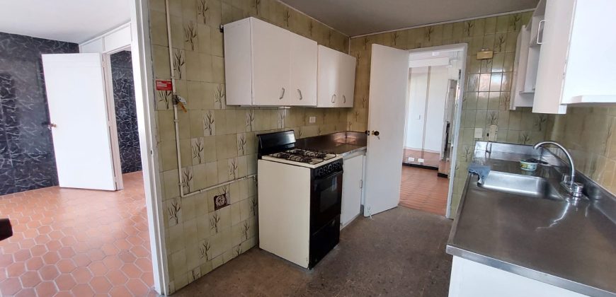 Vendo Apartamento en la América