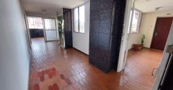 Vendo Apartamento en la América