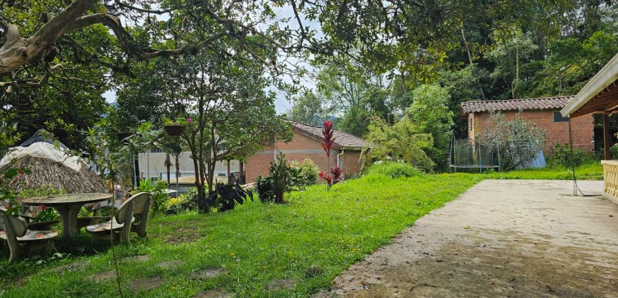 Arriendo Casa Campestre en Guarne