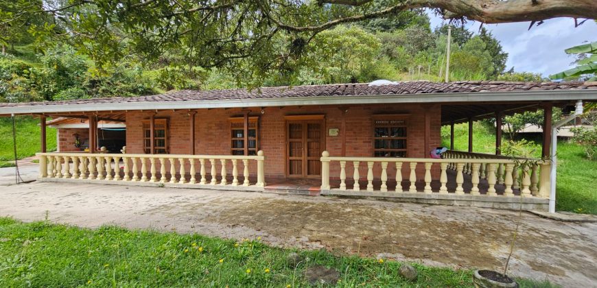 Arriendo Casa Campestre en Guarne