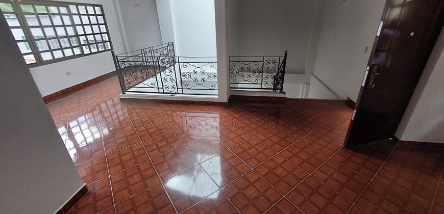 ARRIENDO CASA EN SABANETA