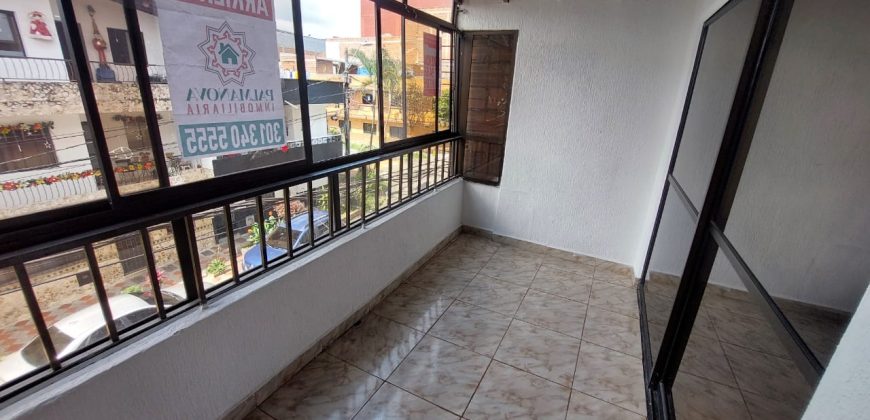 ARRIENDO CASA EN ITAGUÍ