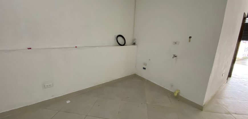 ARRIENDO LOCAL EN ROBLEDO