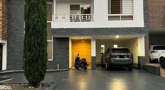 Vendo casa en Sabaneta