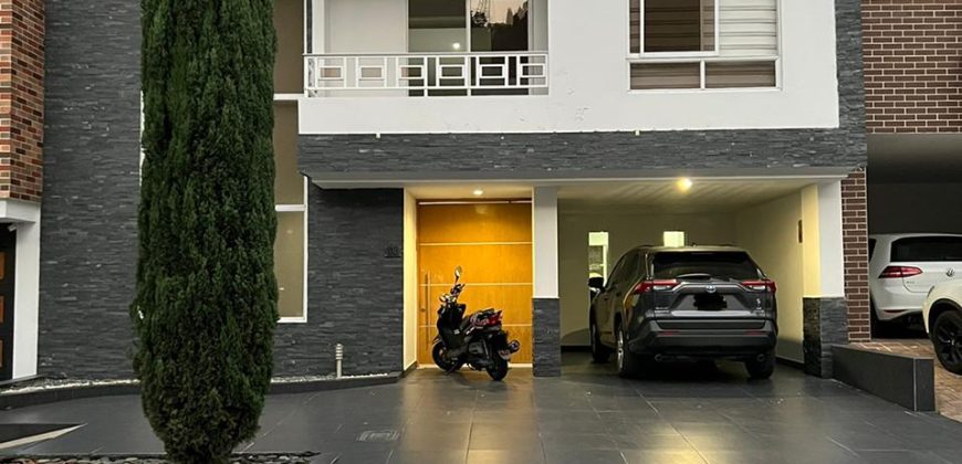 Vendo casa en Sabaneta