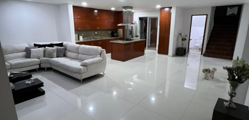 Vendo casa en Sabaneta