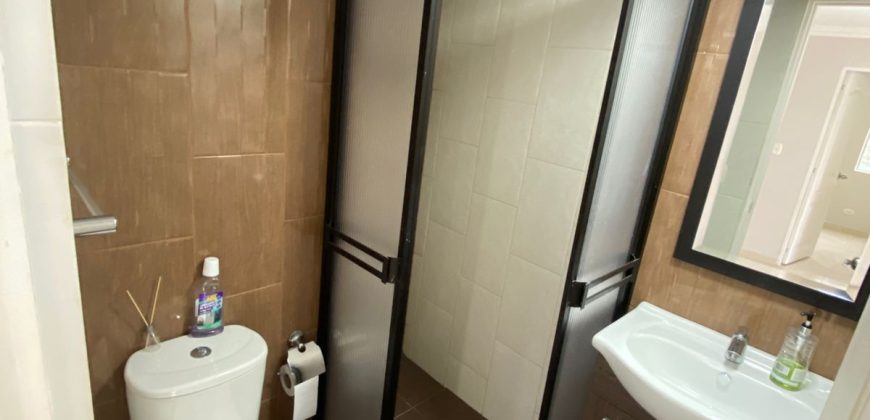 VENDO APARTAMENTO EN LA AURORA