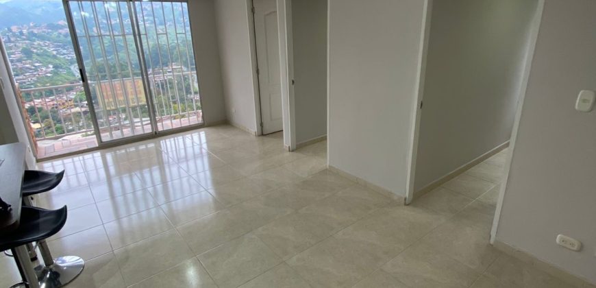 VENDO APARTAMENTO EN LA AURORA
