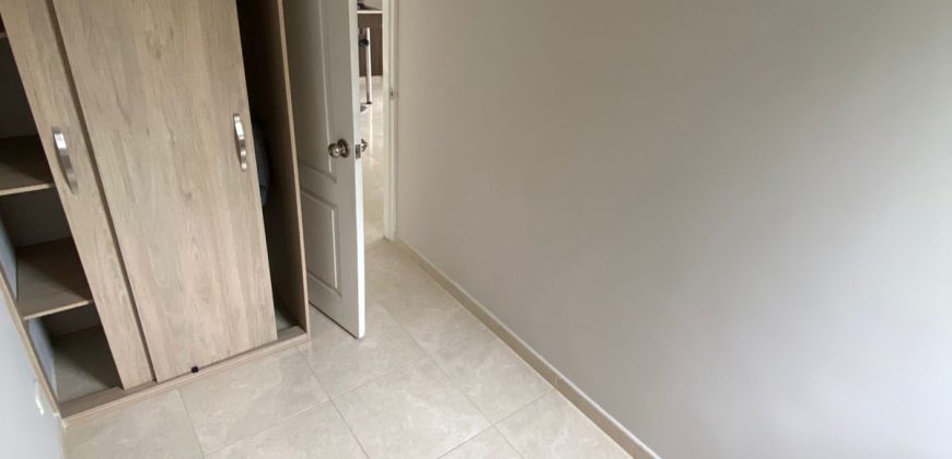 VENDO APARTAMENTO EN LA AURORA