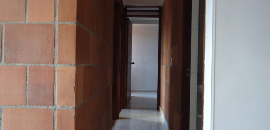 VENDO APARTAMENTO EN RODEO ALTO