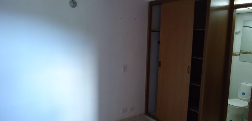 VENDO APARTAMENTO EN RODEO ALTO