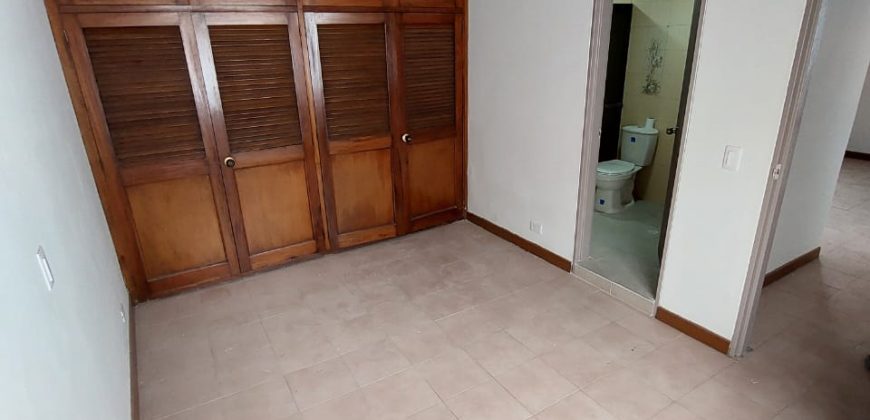 ARRIENDO CASA EN SIMÓN BOLIVAR