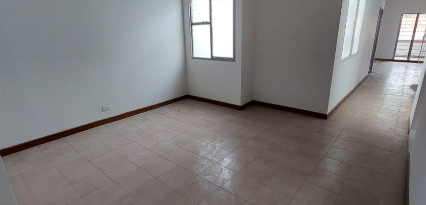 ARRIENDO CASA EN SIMÓN BOLIVAR