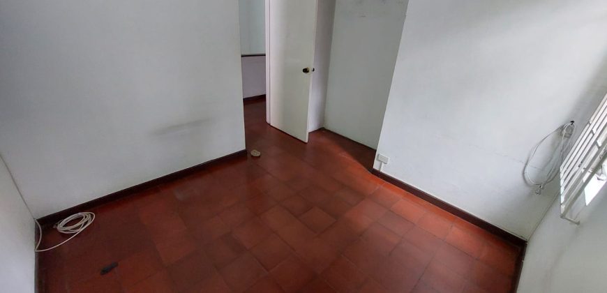 VENDO CASA DÚPLEX EN SANTA MÓNICA 2
