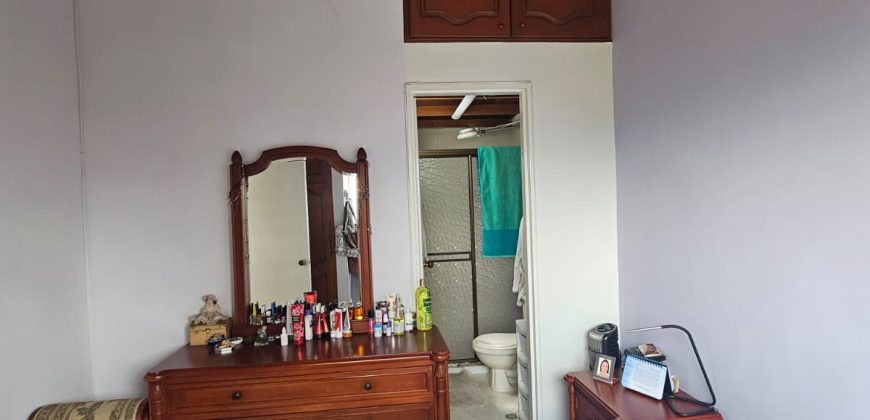 Vendo Casa dúplex Envigado