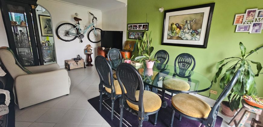 Vendo Casa dúplex Envigado