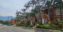 Vendo Casa dúplex Envigado