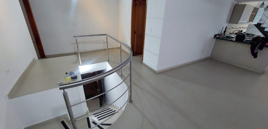 ARRIENDO CASA EN LOS ALMENDROS