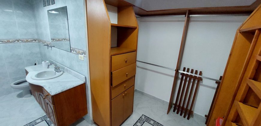 ARRIENDO CASA EN LOS ALMENDROS