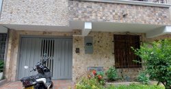 ARRIENDO CASA EN LOS ALMENDROS