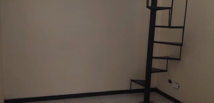 VENDO CASA COMERCIAL EN CONQUISTADORES