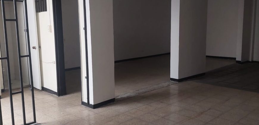 VENDO CASA COMERCIAL EN CONQUISTADORES