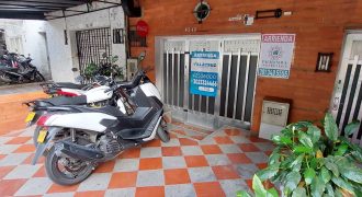 VENDO LOCAL EN LAURELES