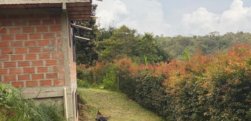 VENDO FINCA EN RIONEGRO