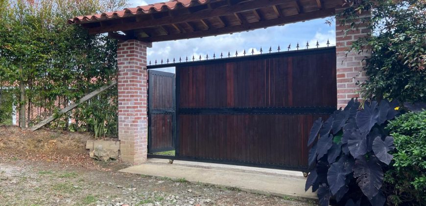 VENDO CASA FINCA EN SAN VICENTE DE FERRER