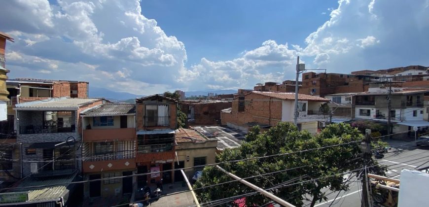 VENDO CASA DÚPLEX CASTILLA