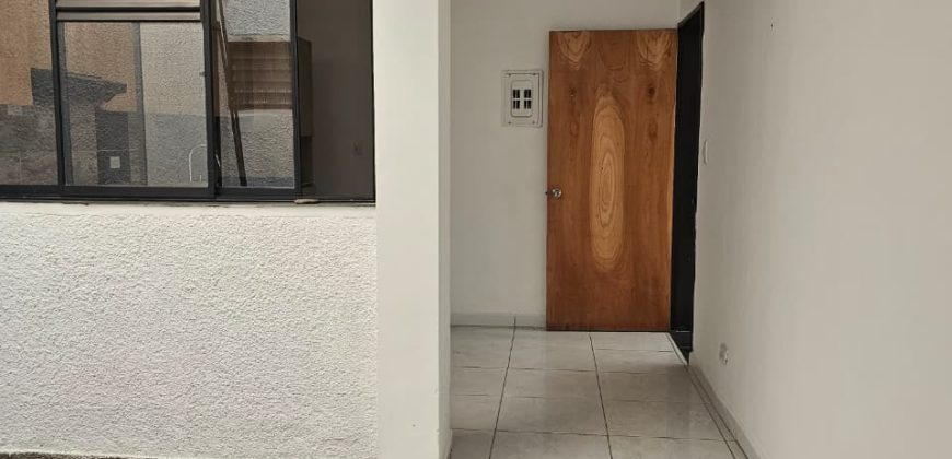 VENDO CASA EN SIMÓN BOLÍVAR – MEDELLÍN