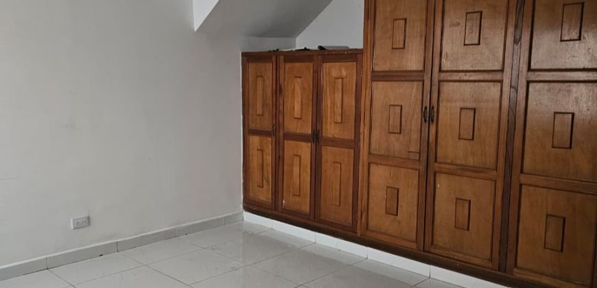 VENDO CASA EN SIMÓN BOLÍVAR – MEDELLÍN