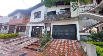 ARRIENDO CASA COMERCIAL EN SIMÓN BOLÍVAR