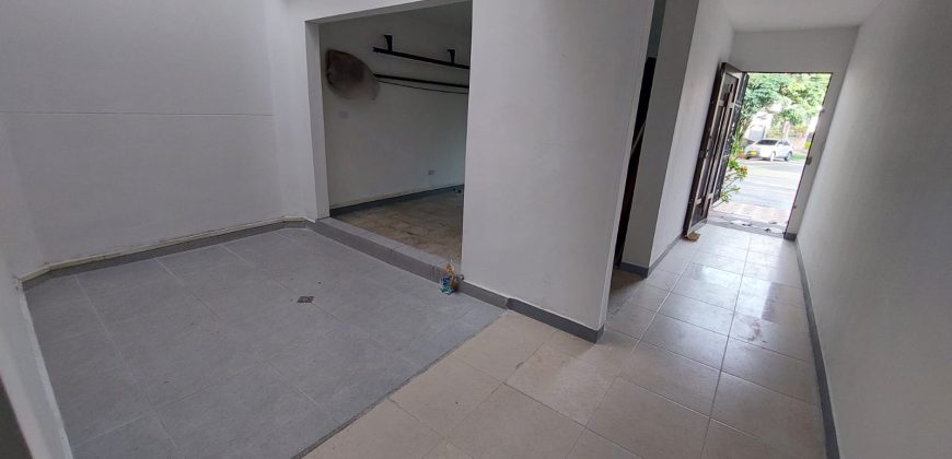 ARRIENDO CASA COMERCIAL EN SIMÓN BOLÍVAR