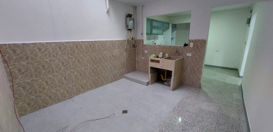 ARRIENDO CASA COMERCIAL EN SIMÓN BOLÍVAR