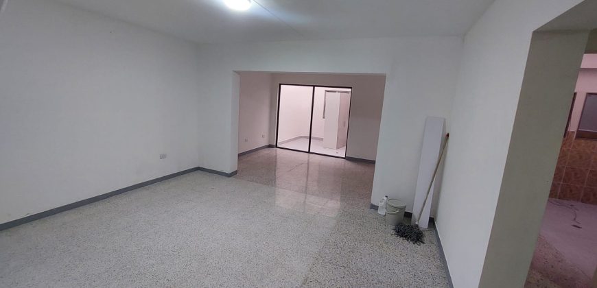 ARRIENDO CASA COMERCIAL EN SIMÓN BOLÍVAR