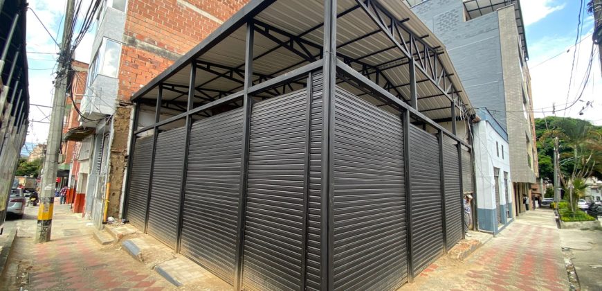 ARRIENDO LOCAL ESQUINERO EN SANTA MONICA