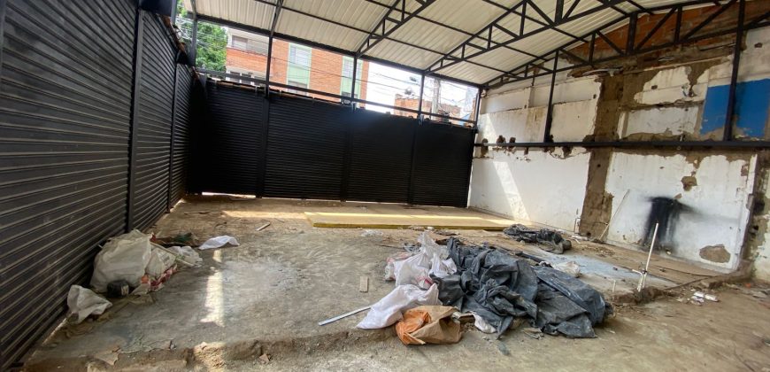 ARRIENDO LOCAL ESQUINERO EN SANTA MONICA