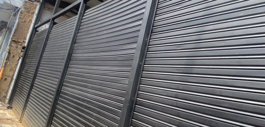 ARRIENDO LOCAL ESQUINERO EN SANTA MONICA