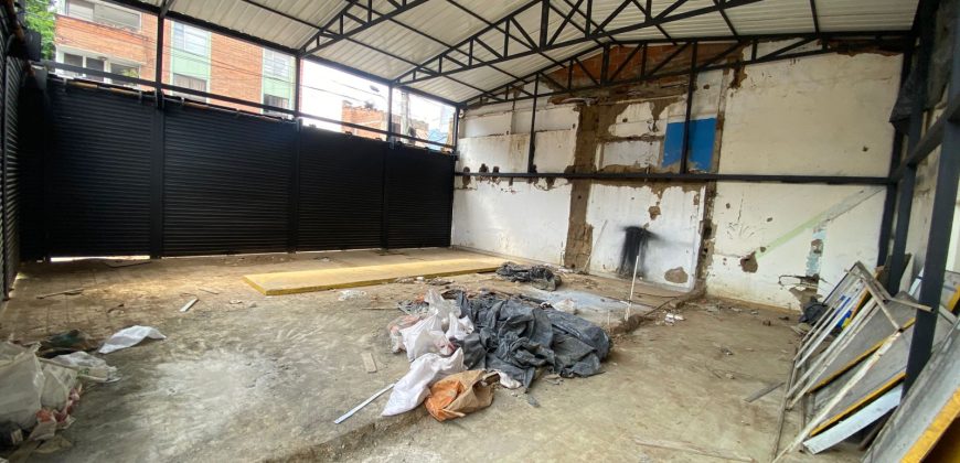 ARRIENDO LOCAL ESQUINERO EN SANTA MONICA