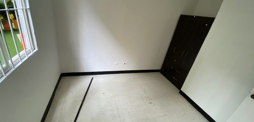 Arriendo apartamento en la Aurora